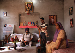 Family mourning Family mourning