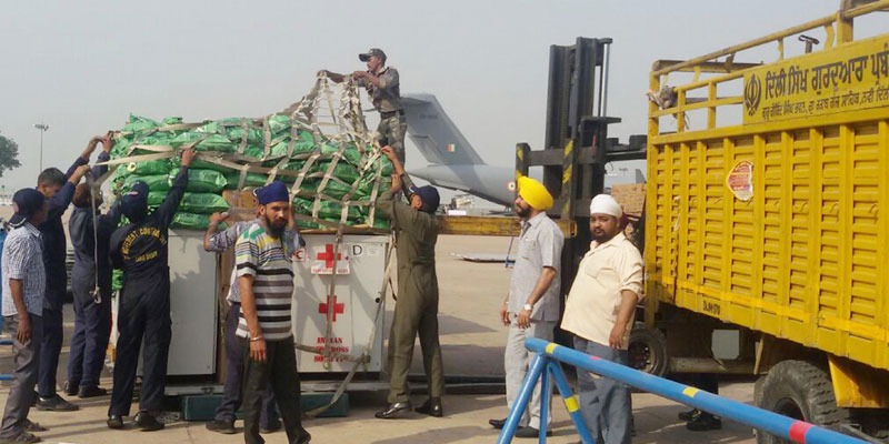 10 Times The Sikh Community Proved That Humanity Is Above Everything 10 Times The Sikh Community Proved That Humanity Is Above Everything