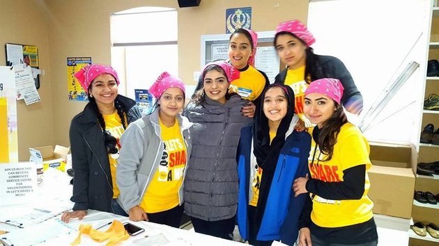 Sikhs in New Jersey Feed Thousands Because it’s The Sikh Thing to Do Sikhs in New Jersey Feed Thousands Because it’s The Sikh Thing to Do